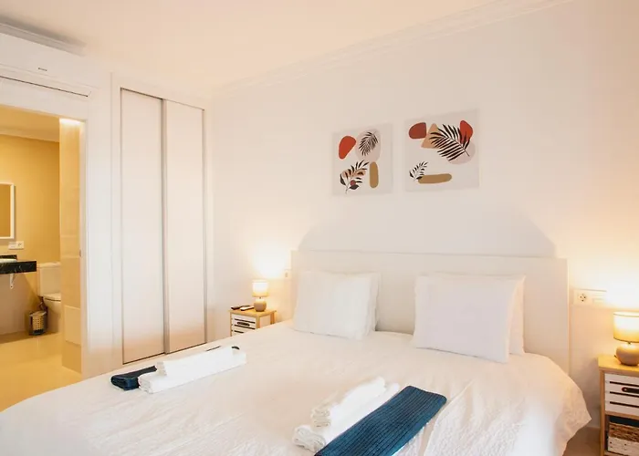 Vista Rey - 6 Bedroom - Heated Pool - Amazing Views - Pool Table - Vista Lobos - فيلة بلايا بلانكا