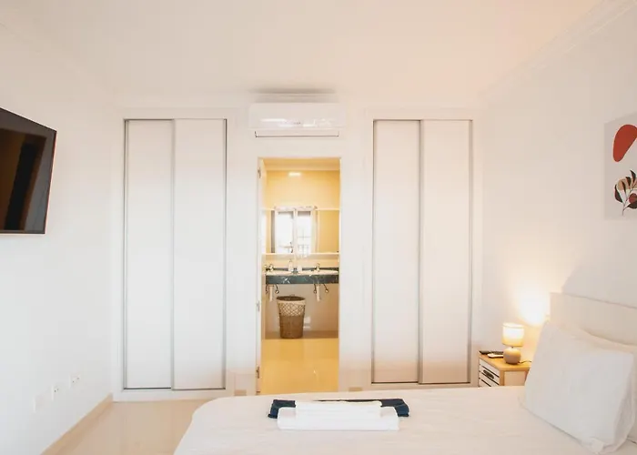 Villa Vista Rey - 6 Bedroom - Heated Pool - Amazing Views - Pool Table - Vista Lobos - Playa Blanca (Lanzarote)