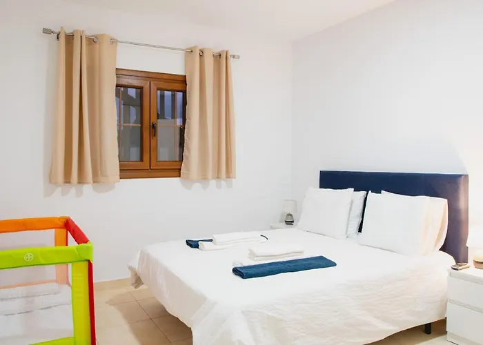 Vista Rey - 6 Bedroom - Heated Pool - Amazing Views - Pool Table - Vista Lobos - Villa *